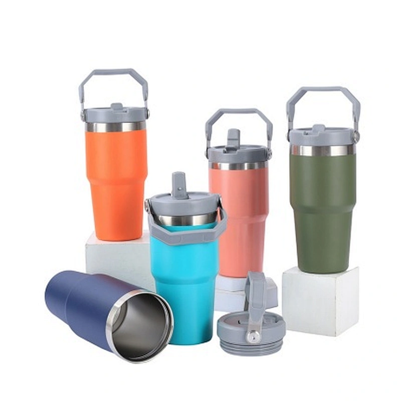 20 OZ 600 ML vacuum thermal mugs, plastic lid with straw and handle